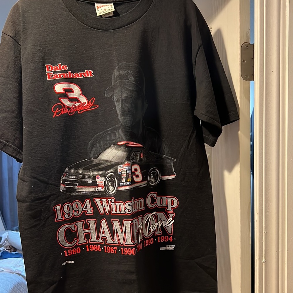 Vintage 90s Dale Earnhardt nascar champion graphic t shirt nutmeg